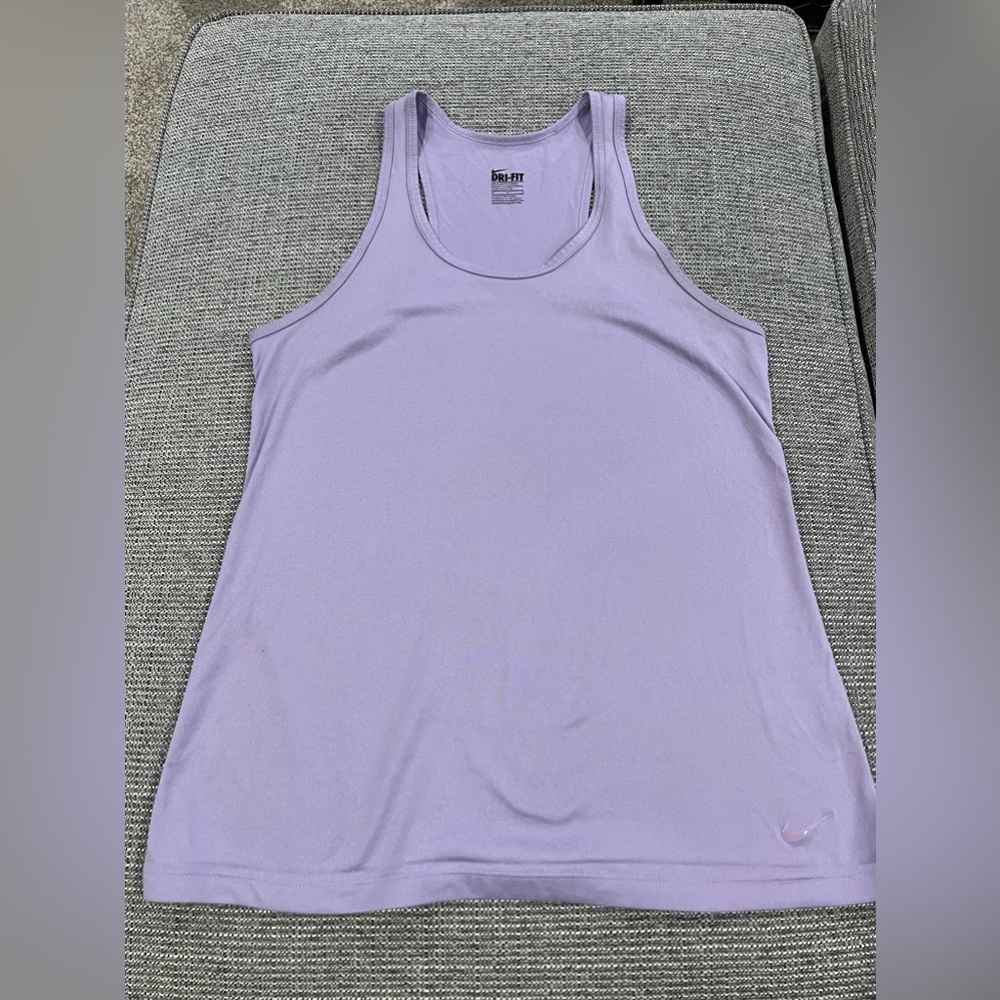 B4.25. Nike dri-fit Racerback tank Purple M - Picture 2 of 5